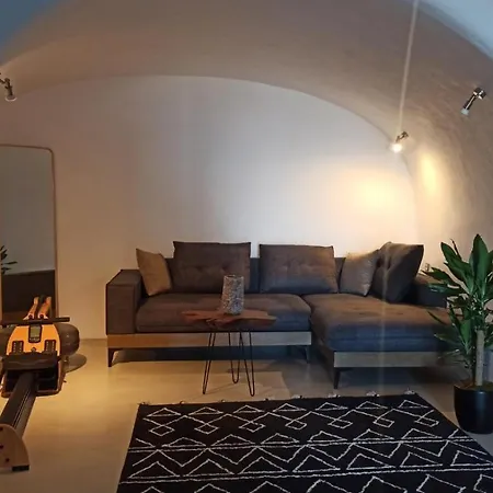 ヴィラ Blue Ion Cave House *
